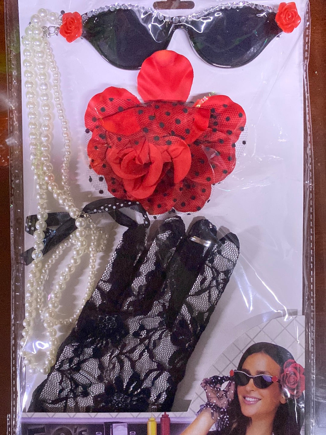 50s Beehive Baby - costume accessory set