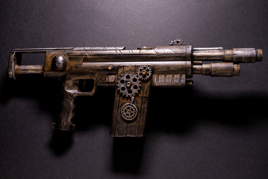 Stoompomp Battle Scar MK 26 - Film Industry & Cosplay Prop Gun