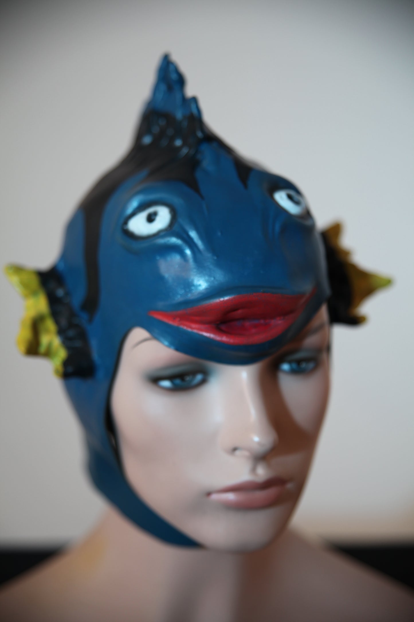 Kids Animal Latex Face Mask - Fish (C134O)