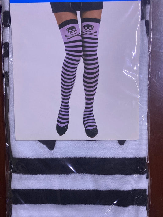 Thigh High Socks - black & white with pirate skull and bones