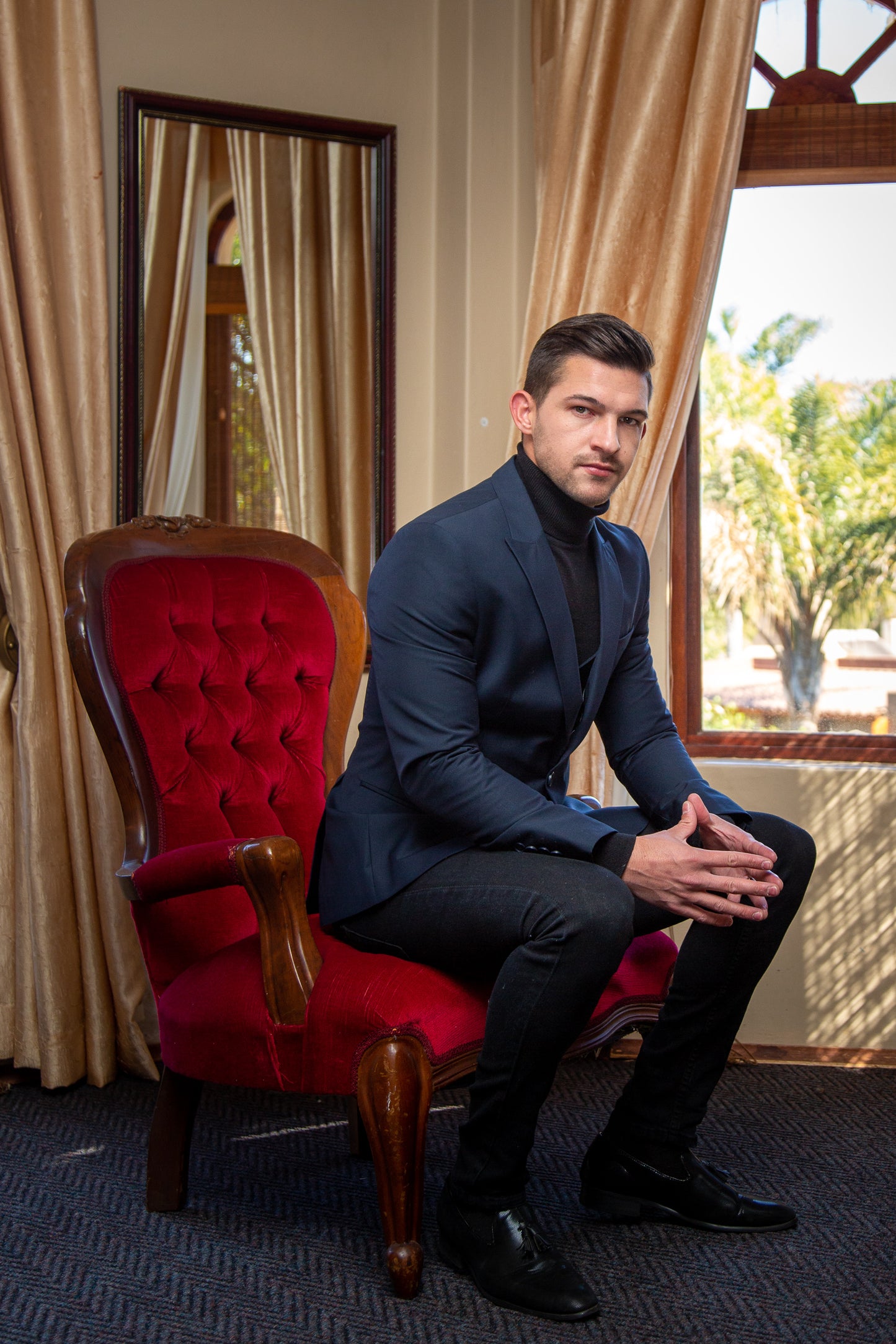 Men's Designer Plain Navy 3-Piece Suit