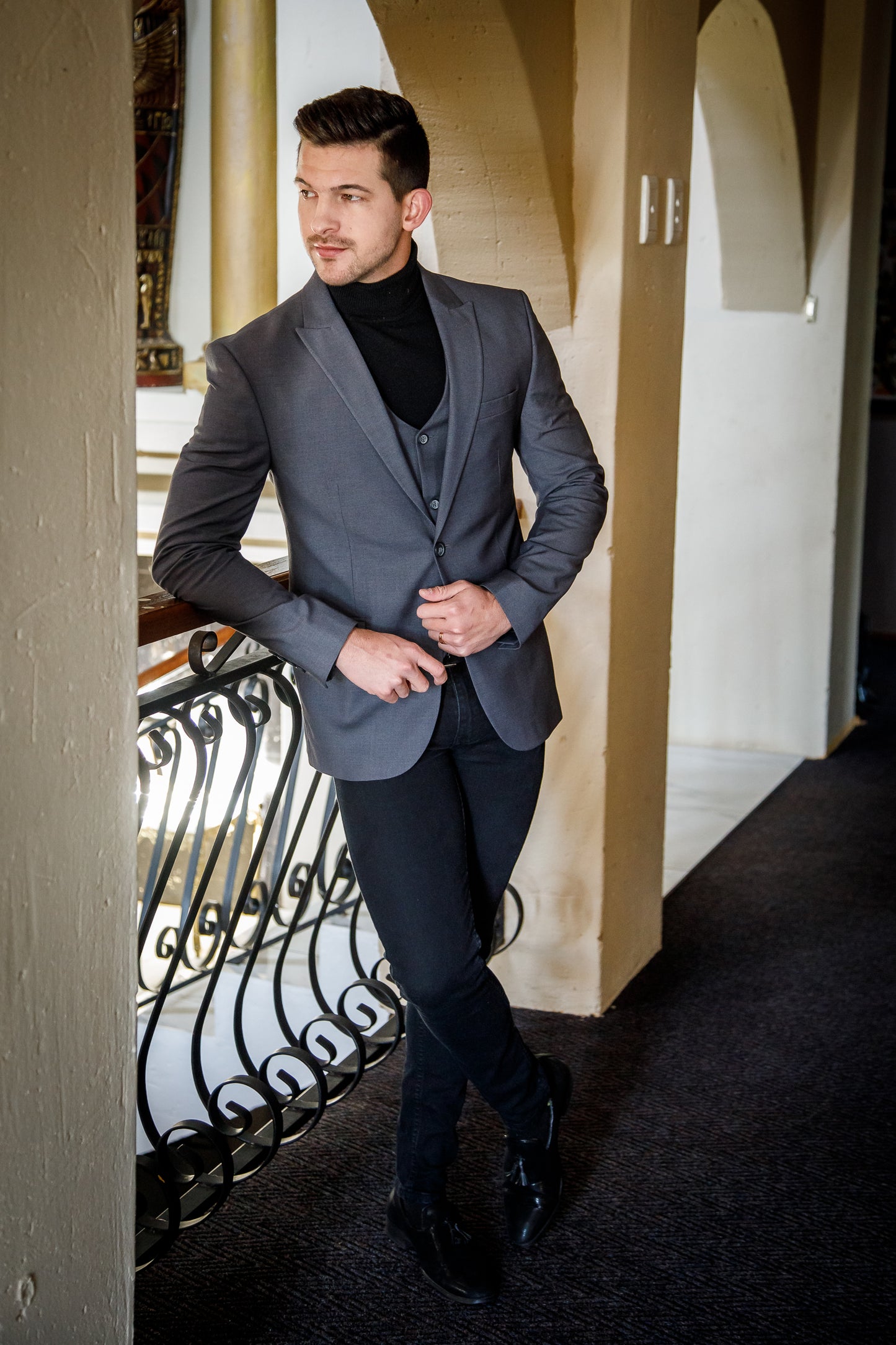 Men's Designer Plain Grey 3-Piece Suit
