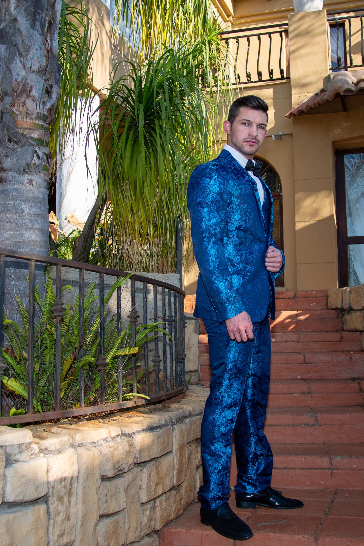 Men's Designer Fancy Blue 3-Piece Suit