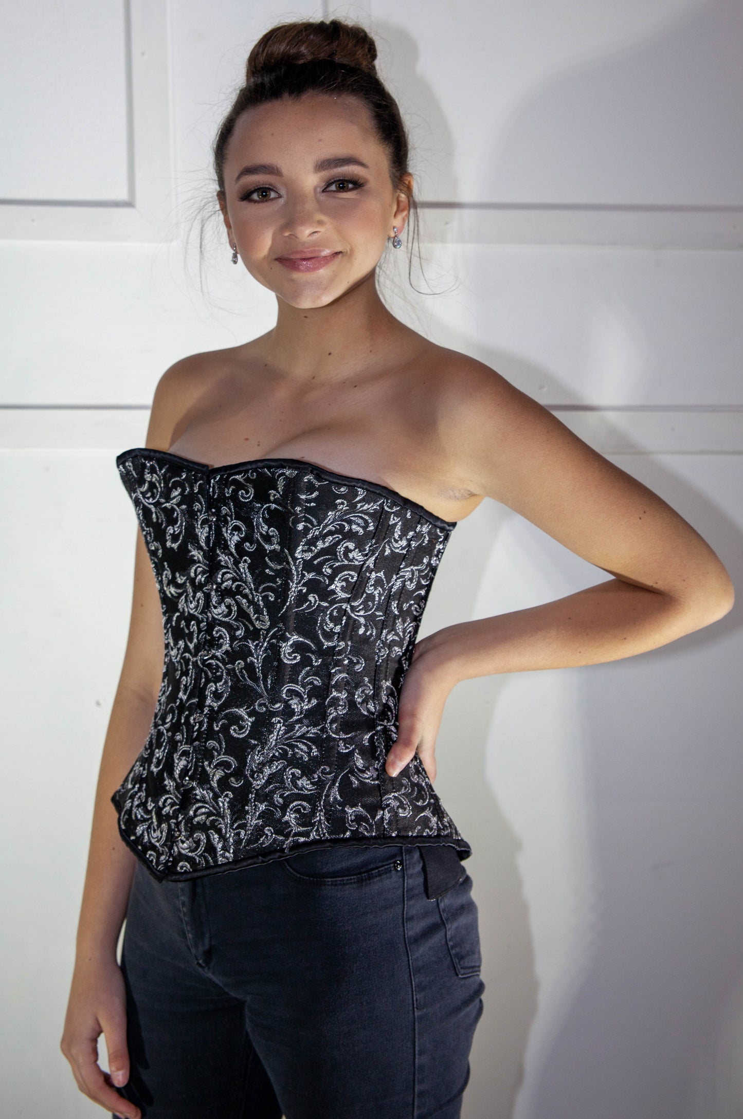 Corset - Classic Brocade Black & Silver