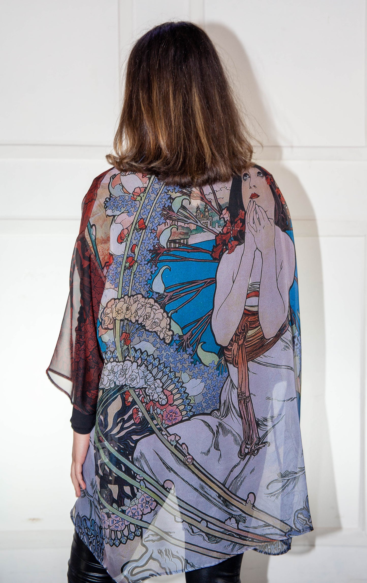 Kimono - Blue Red & White Printed Silk