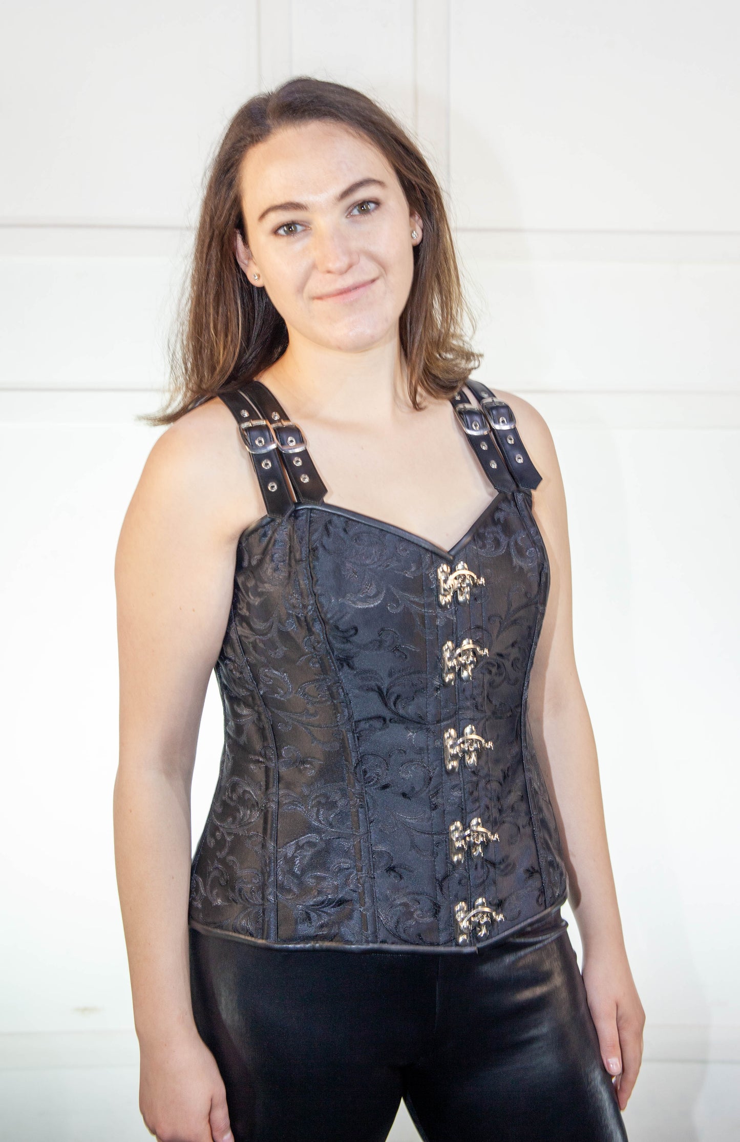 Corset - Full Black with Shoulder Belts