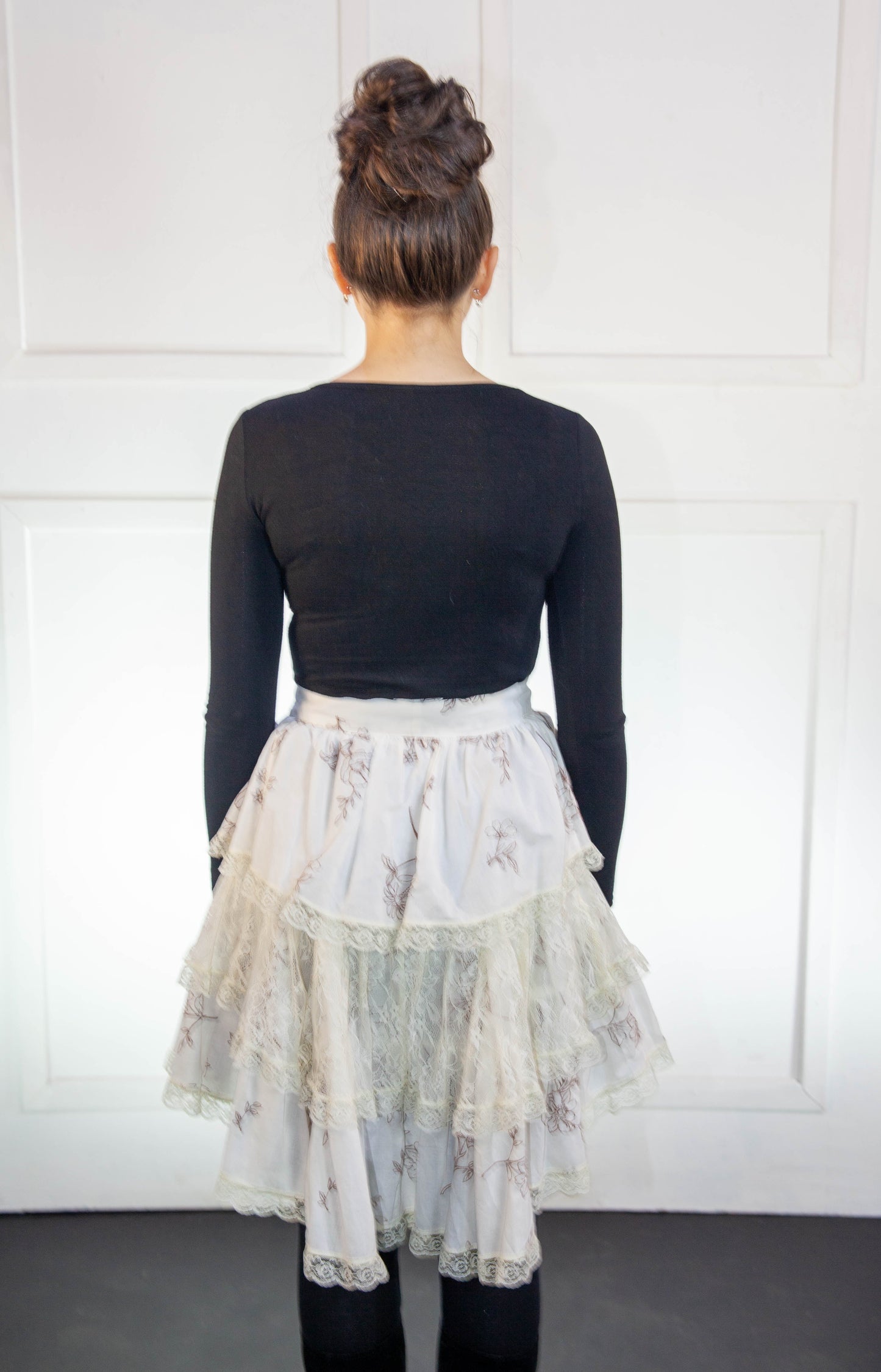 Bustle - White Three Layer