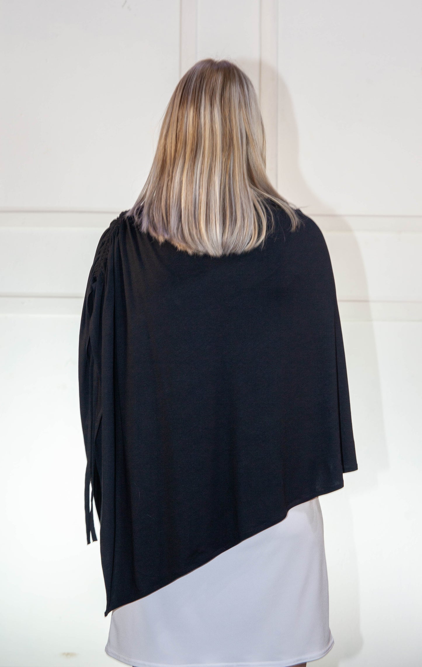Poncho - Plain Black