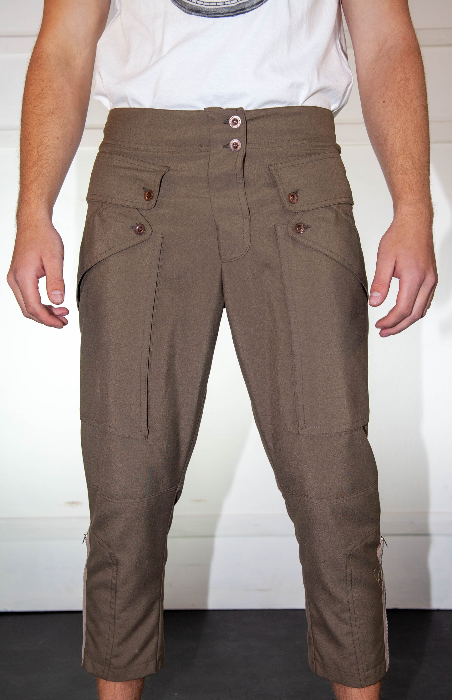 Horse Riding 3/4 Camo Green Trousers