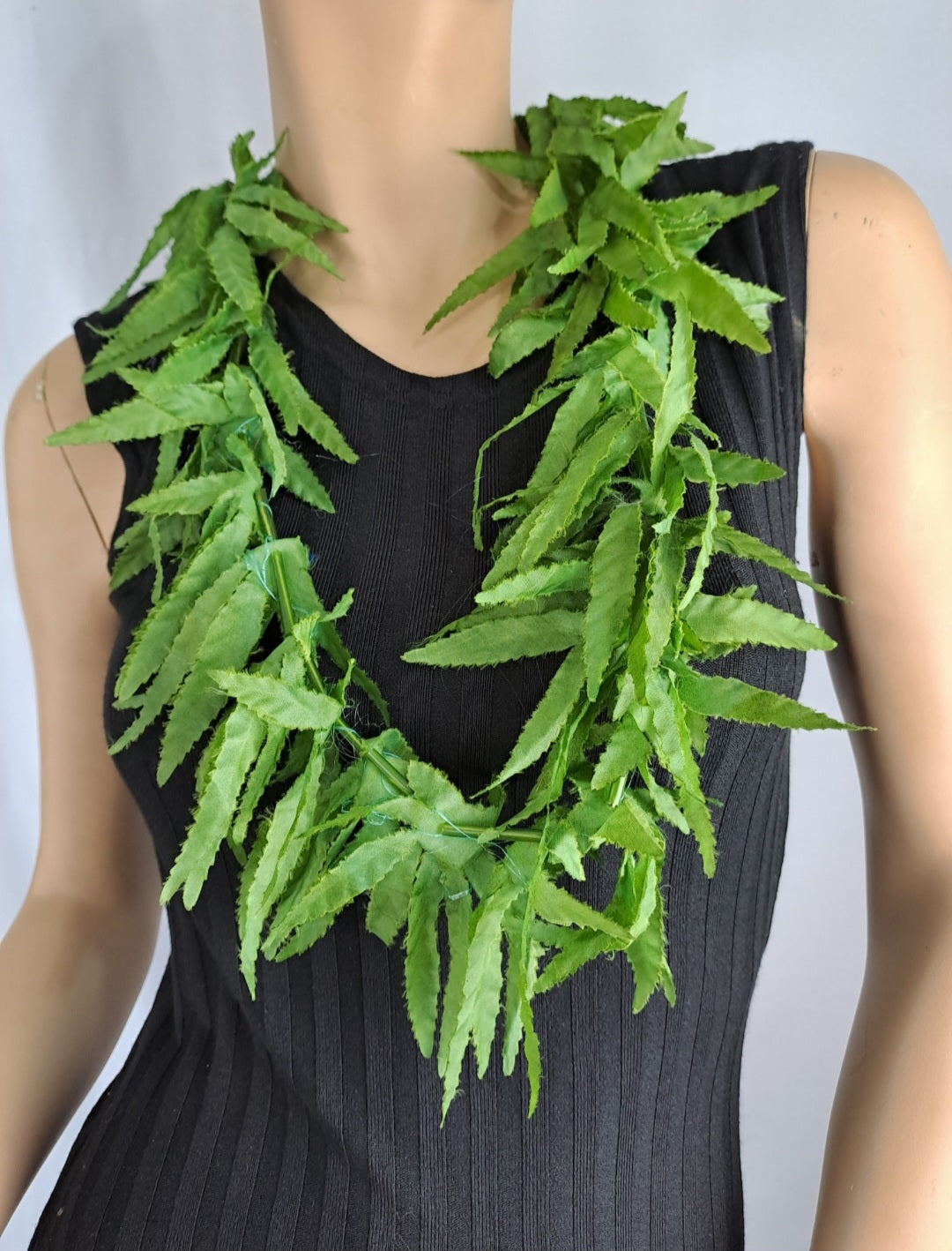 Green Leaf Necklace