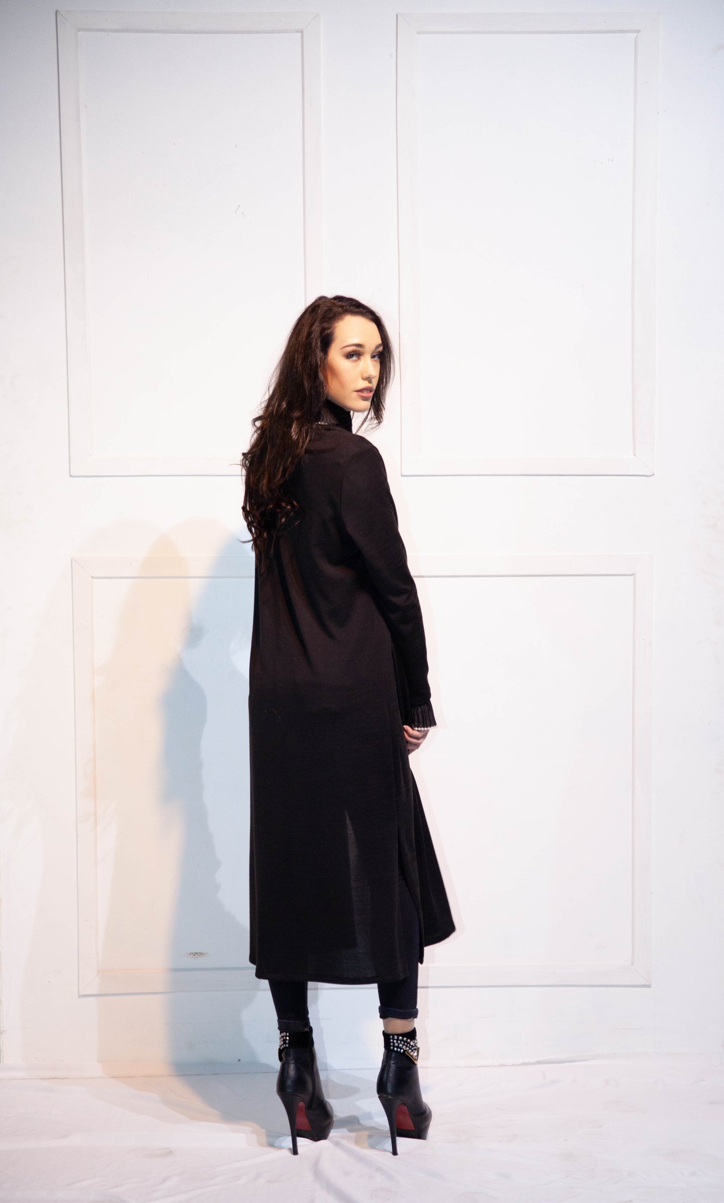 Cardigan - Long Knitted Black