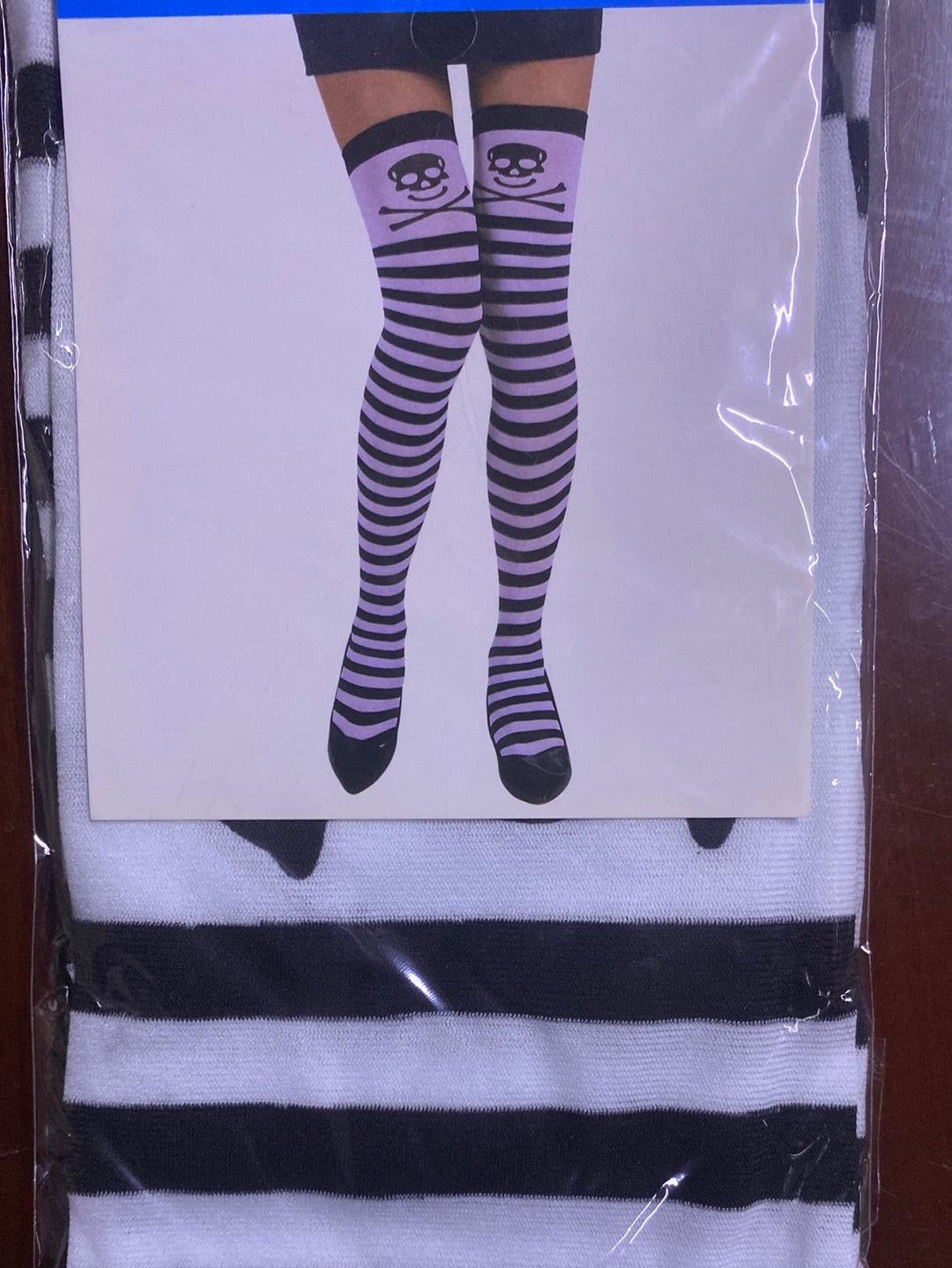 Thigh High Socks - black & white with pirate skull