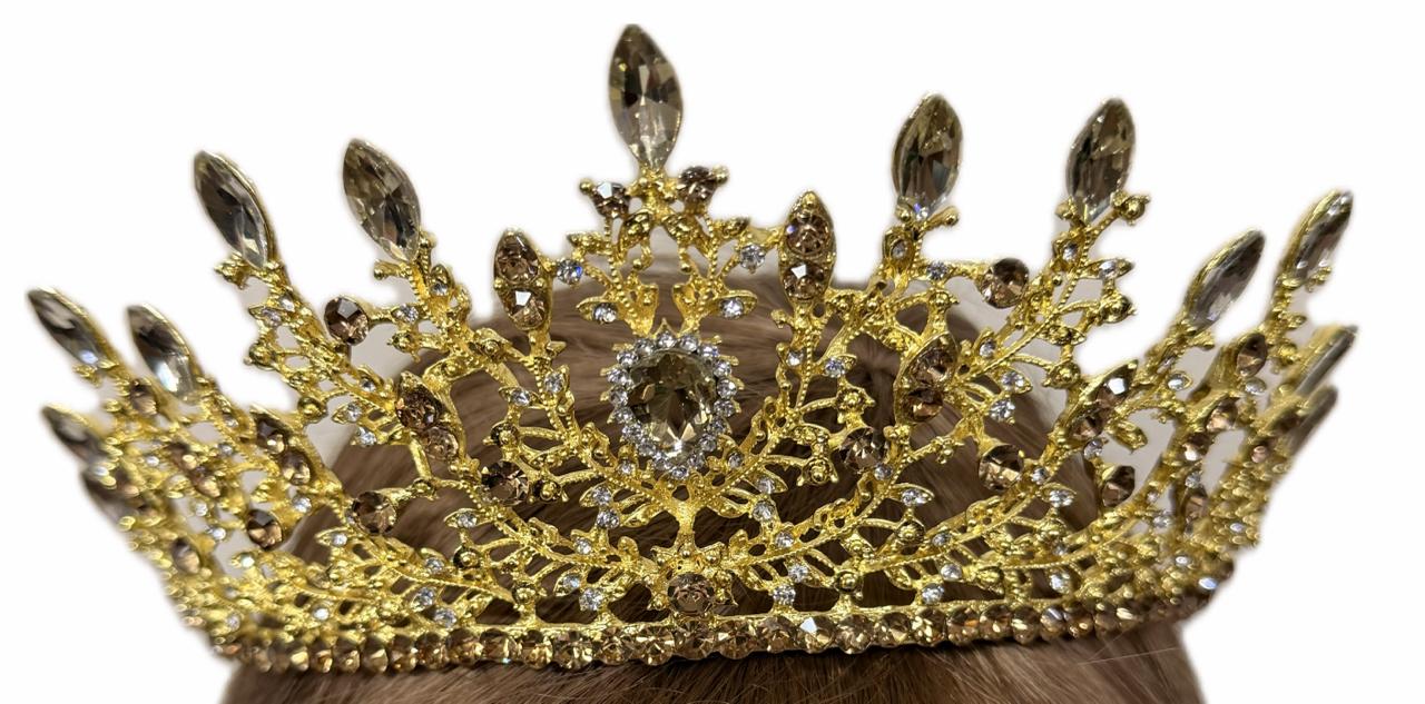 Crowns & Tiaras