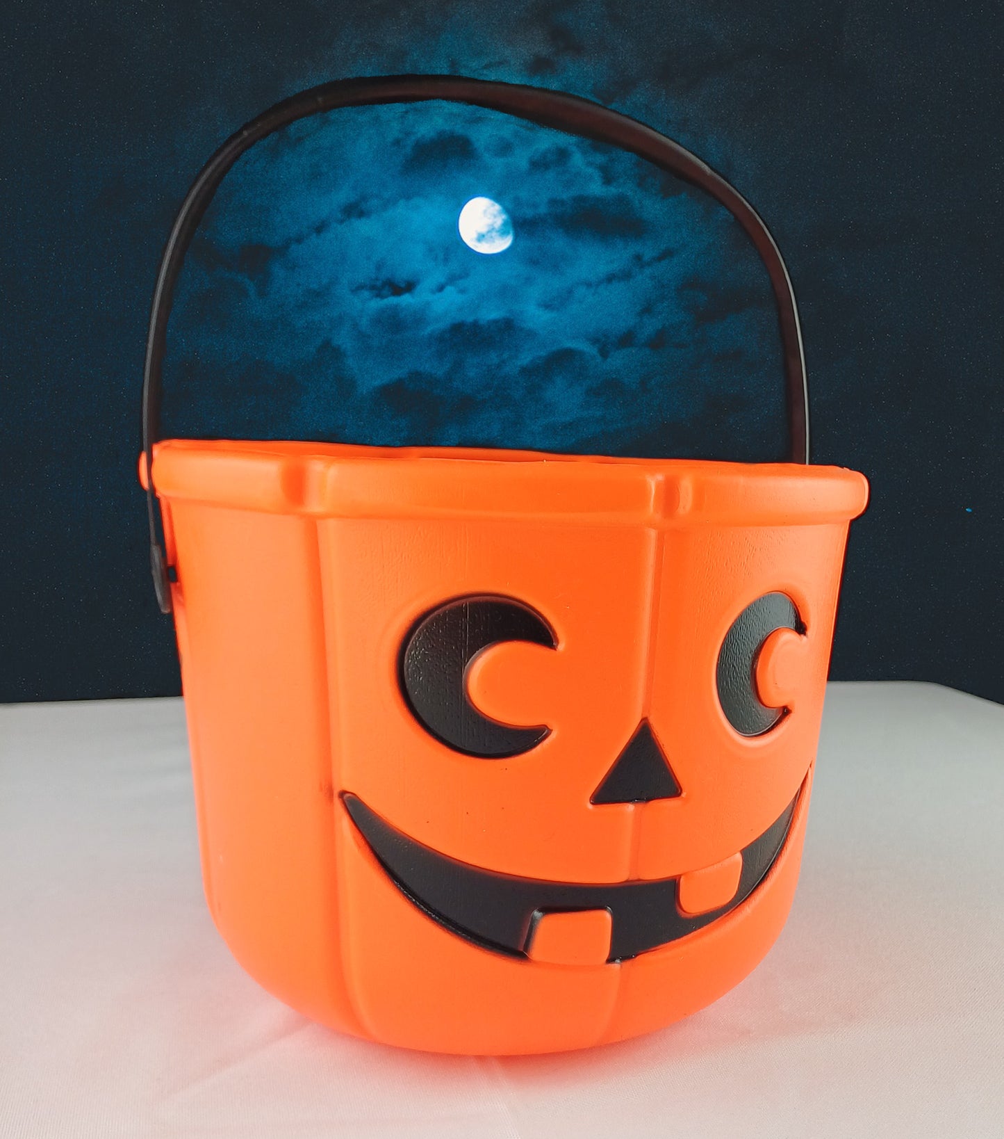 Halloween Pumpkin Bucket