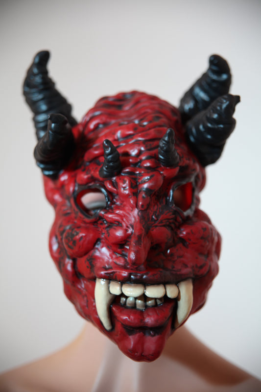 Devil Long Tooth Latex Mask (C75)