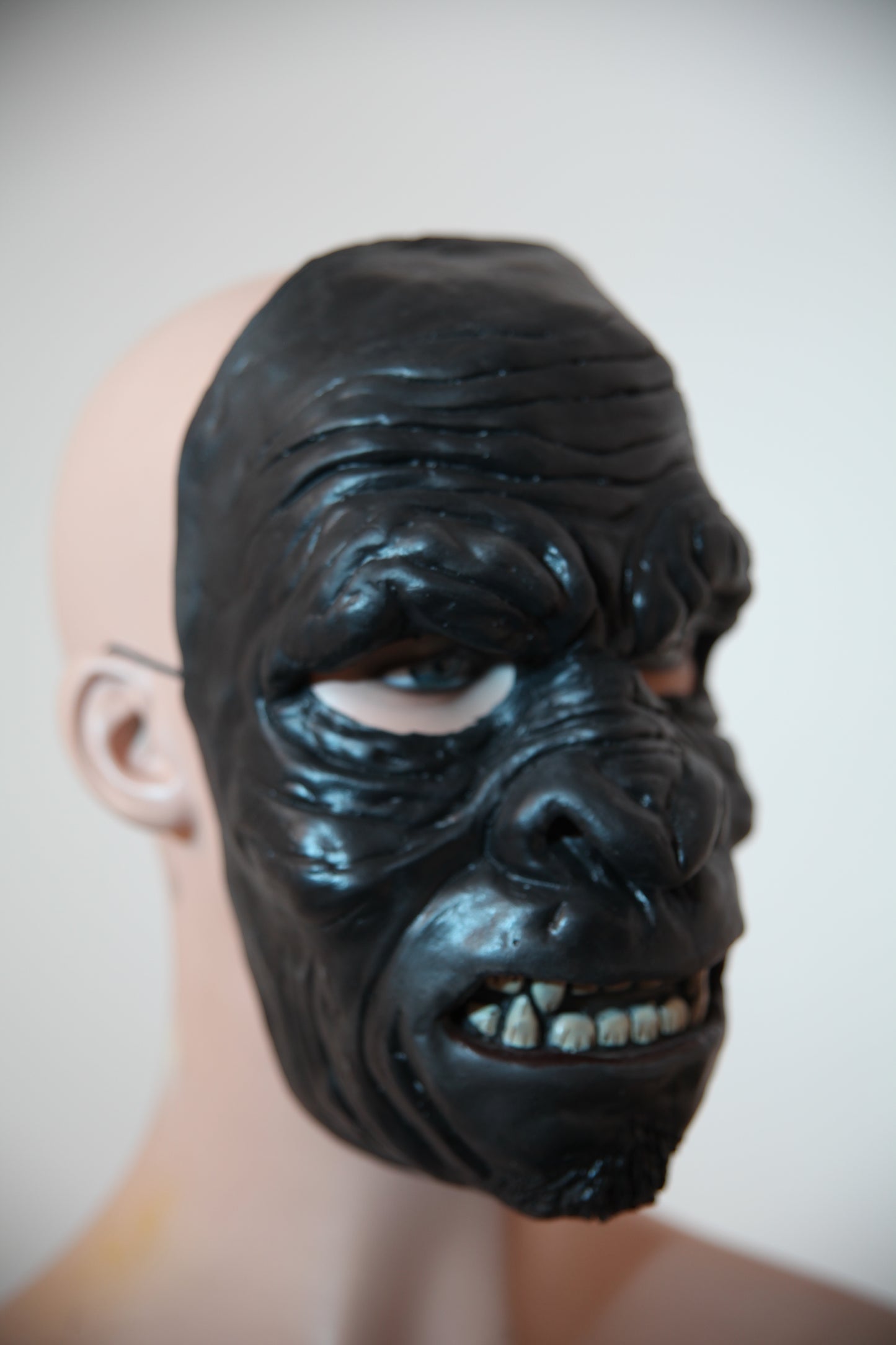 Gorilla Latex Mask (C11)