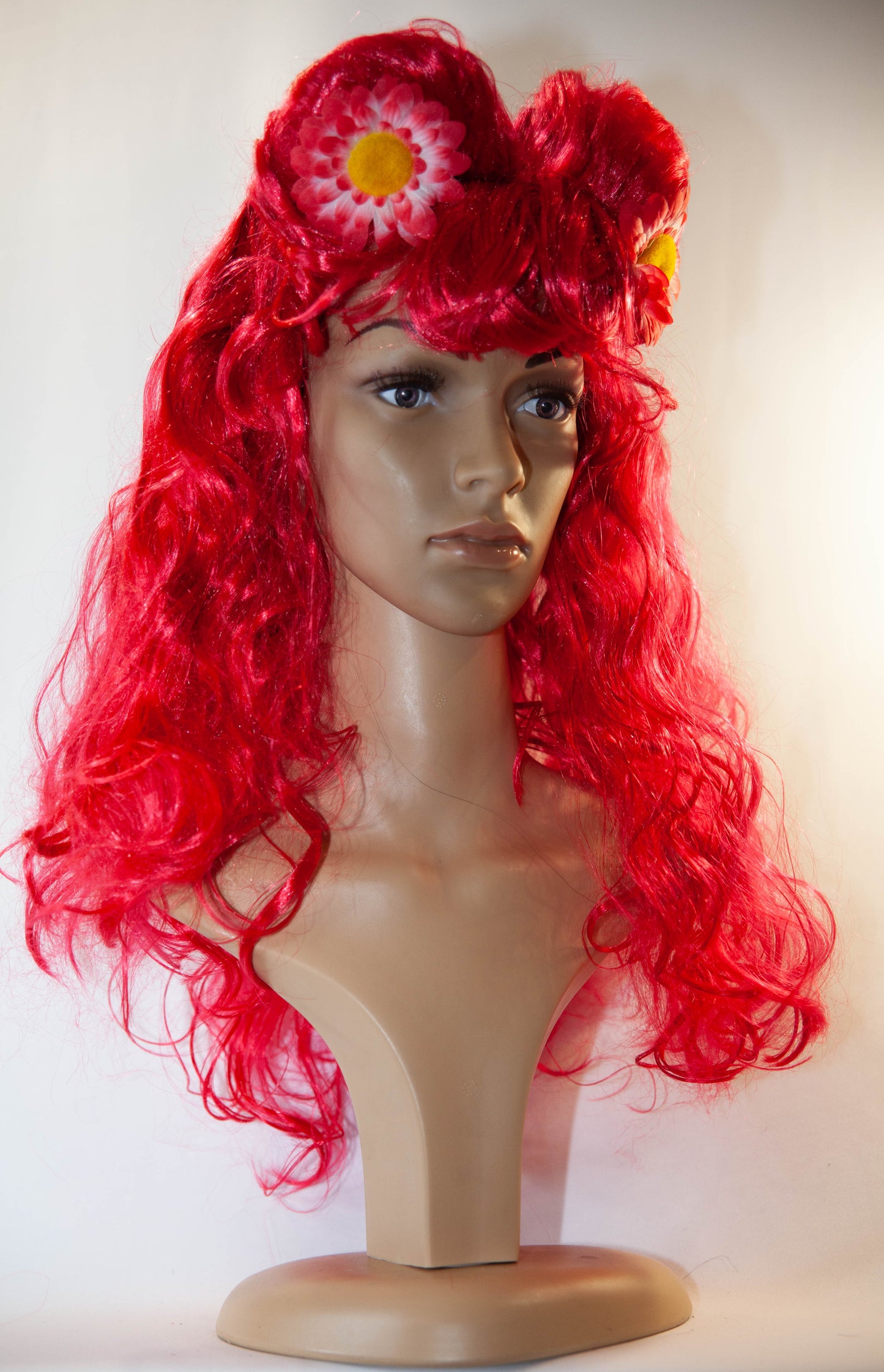 Red wig with flower
