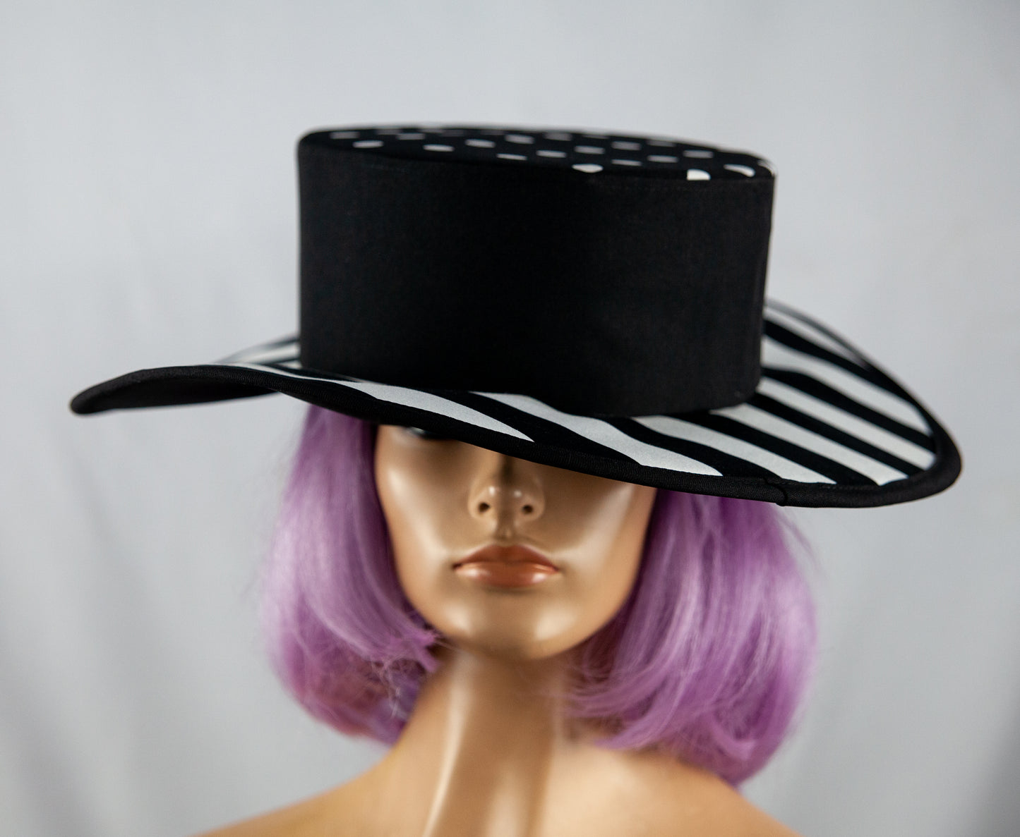 Durban July Fashion Hat - black & white stiped brim