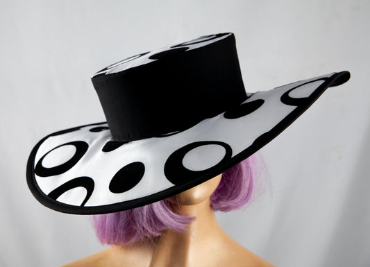 Durban July Fashion Hat - black & white circles